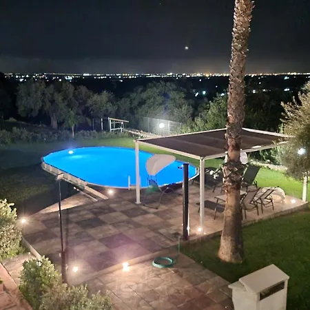 Сasa de vacaciones Hippodrom-independent With Pool *